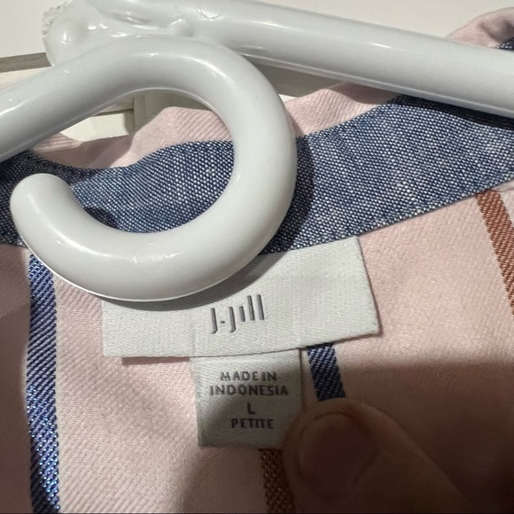 J. Jill Button Down Pinstripe Size LP - Picture 4 of 5